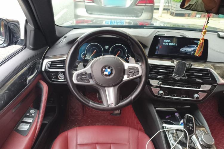 Used BMW 5 Series 2019 530Li xDrive M Sport Package Steering Wheel