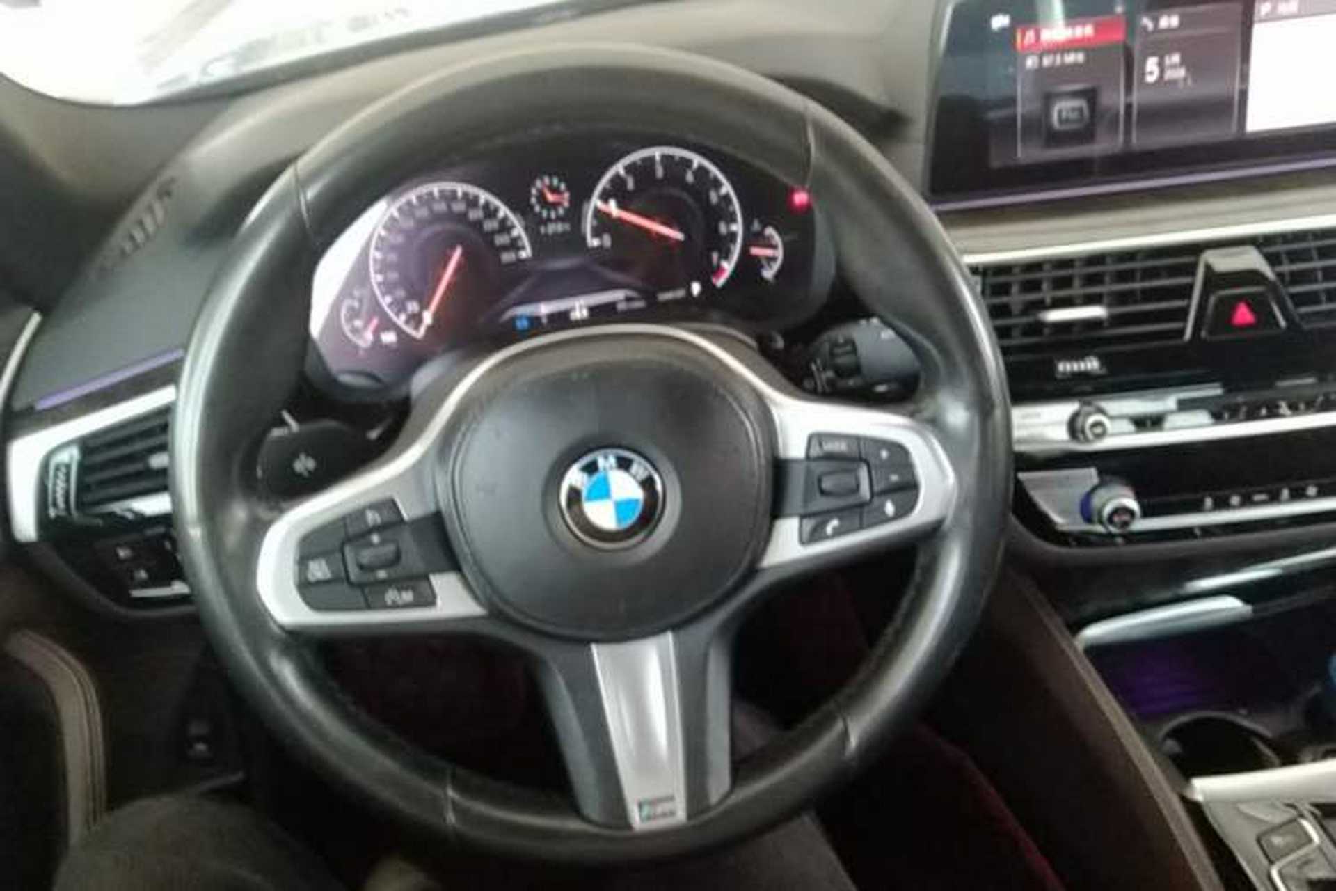 Used BMW 5 Series 2019 525Li M Sport Package Steering Wheel