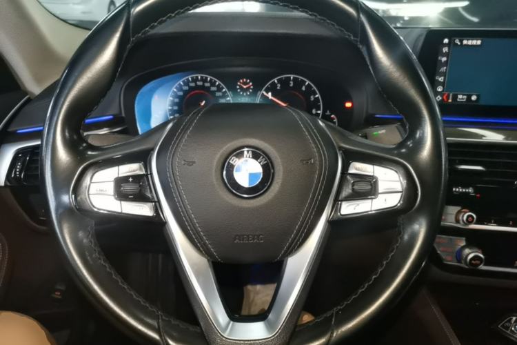 Used BMW 5 Series 2019 Facelifted 525Li Luxury Package Steering Wheel