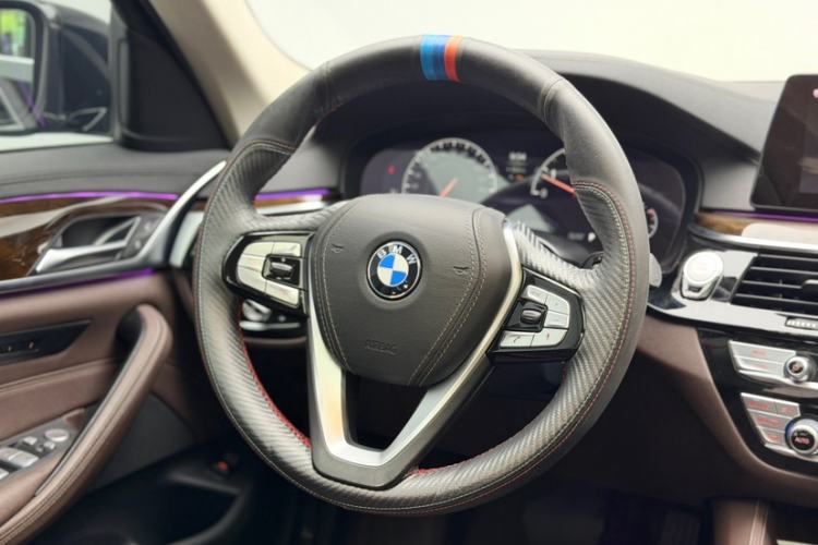Used BMW 5 Series 2019 Facelifted 525Li Luxury Package Steering Wheel