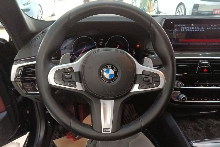 Used BMW 5 Series 2019 530Li Leading Model M Sport Package Steering Wheel