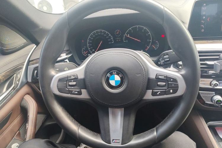 Used BMW 5 Series 2019 525Li M Sport Package Steering Wheel