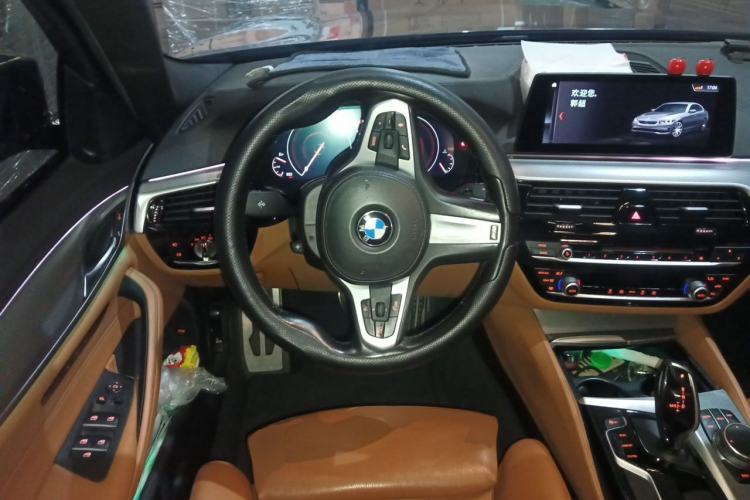 Used BMW 5 Series 2019 525i M Sport Package Steering Wheel