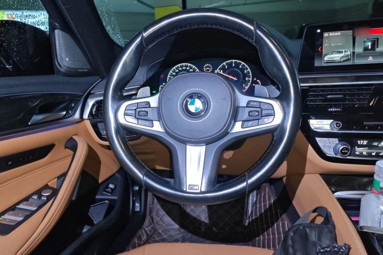 Used BMW 5 Series 2019 Restyled 530Li Luxury Edition M Sport Package Steering Wheel