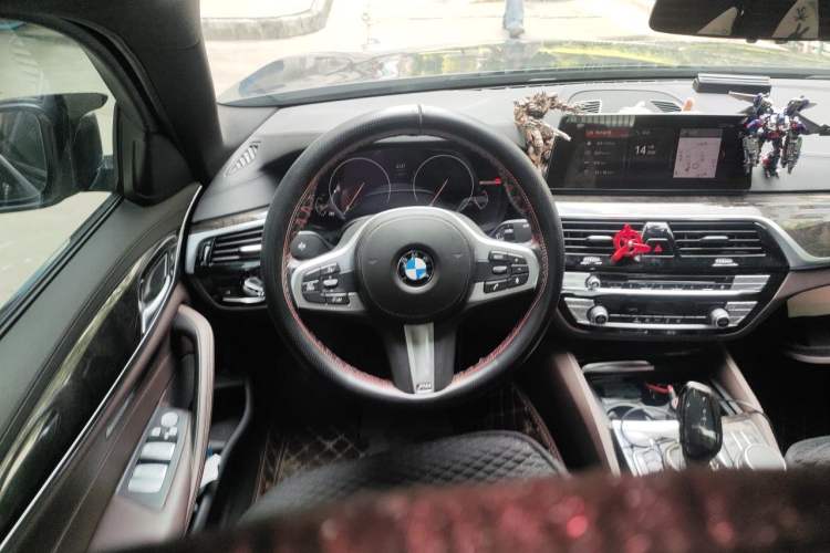 Used BMW 5 Series 2019 Restyled 525Li M Sport Package Steering Wheel