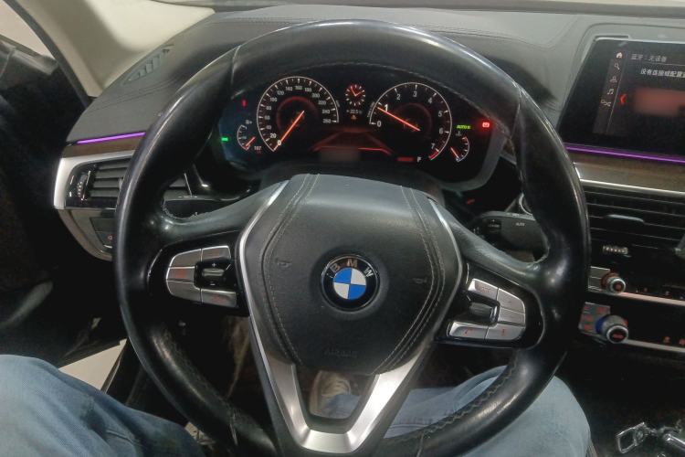 Used BMW 5 Series 2019 Facelifted 525Li Luxury Package Steering Wheel