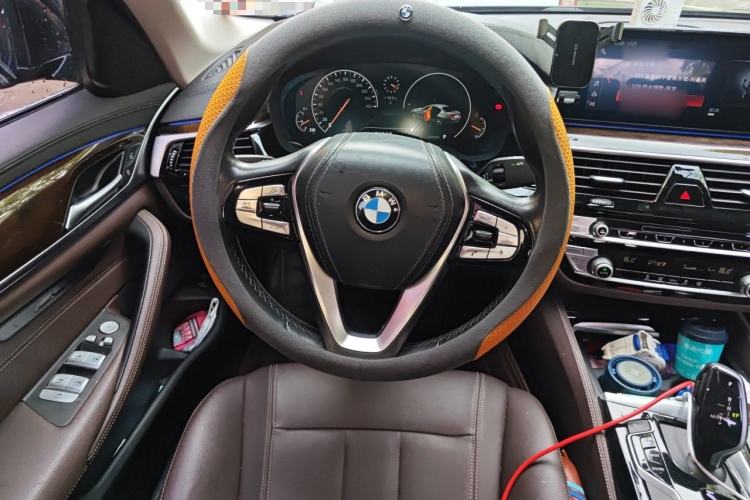 Used BMW 5 Series 2019 525Li Luxury Package Steering Wheel