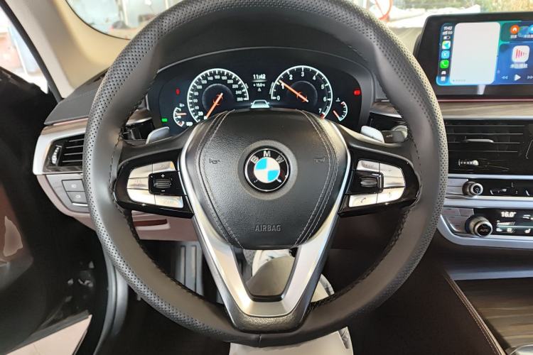 Used BMW 5 Series 2019 530Li Luxury Edition Premium Package Steering Wheel
