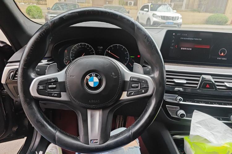 Used BMW 5 Series 2019 530Li Leading Model M Sport Package
