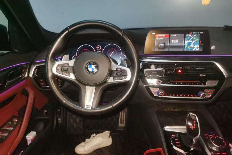 Used BMW 5 Series 2019 530Li Leading Model M Sport Package Steering Wheel