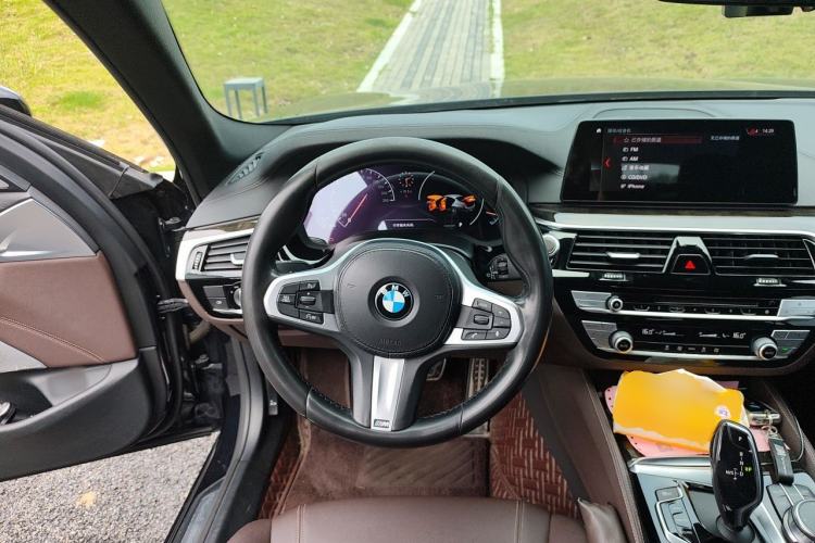 Used BMW 5 Series 2019 Restyled 525Li M Sport Package Steering Wheel