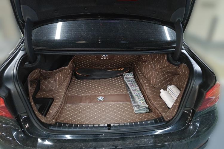 Used BMW 5 Series 2019 Facelifted 530Li Luxury Edition Premium Package Trunk