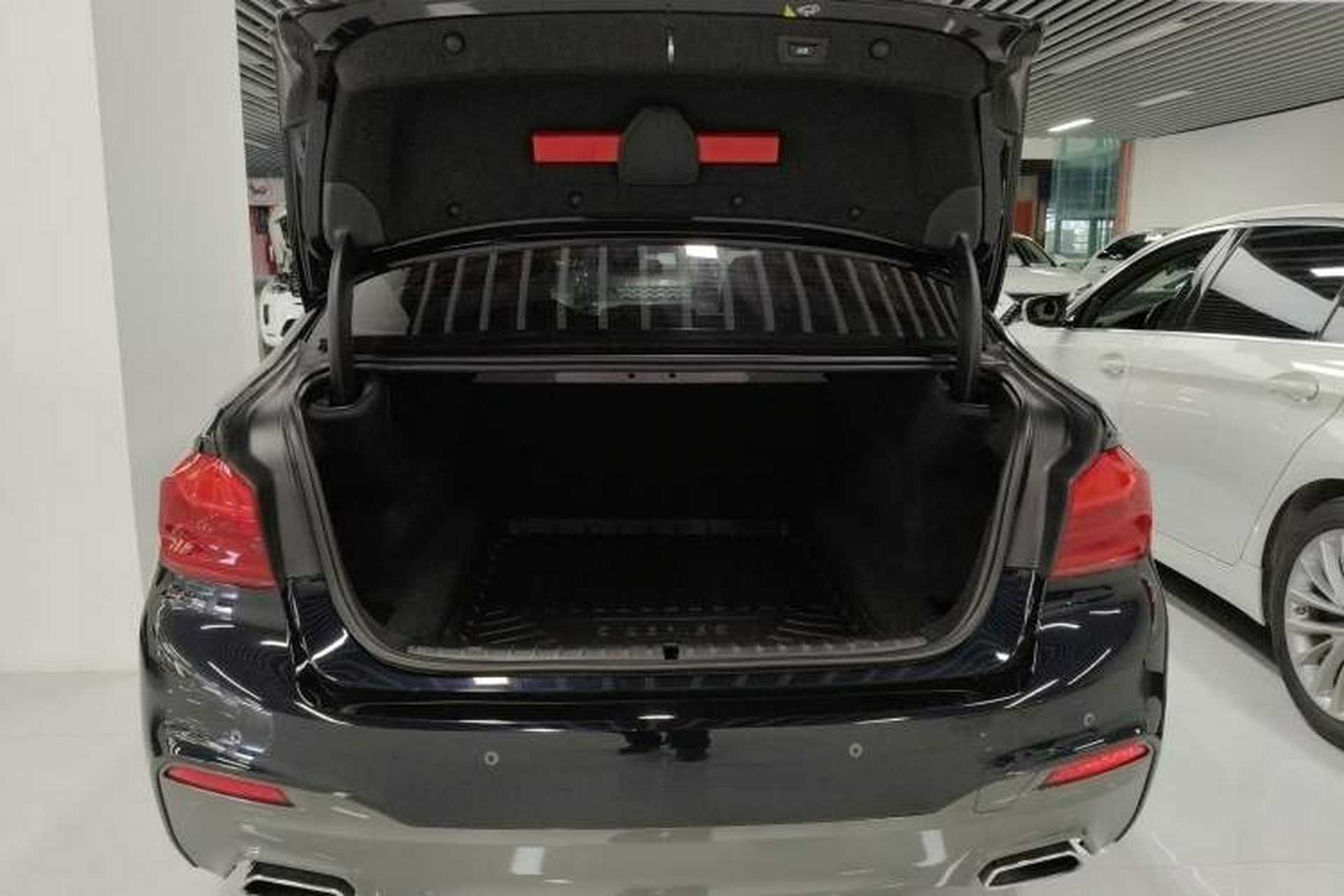 Used BMW 5 Series 2019 525Li M Sport Package Trunk