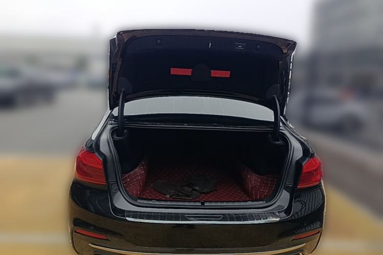 Used BMW 5 Series 2019 530Li xDrive M Sport Package Trunk