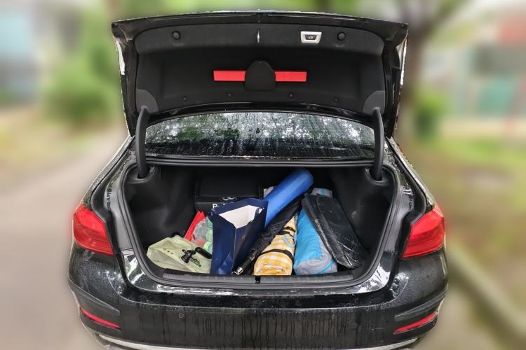 Used BMW 5 Series 2019 525Li Luxury Package Trunk