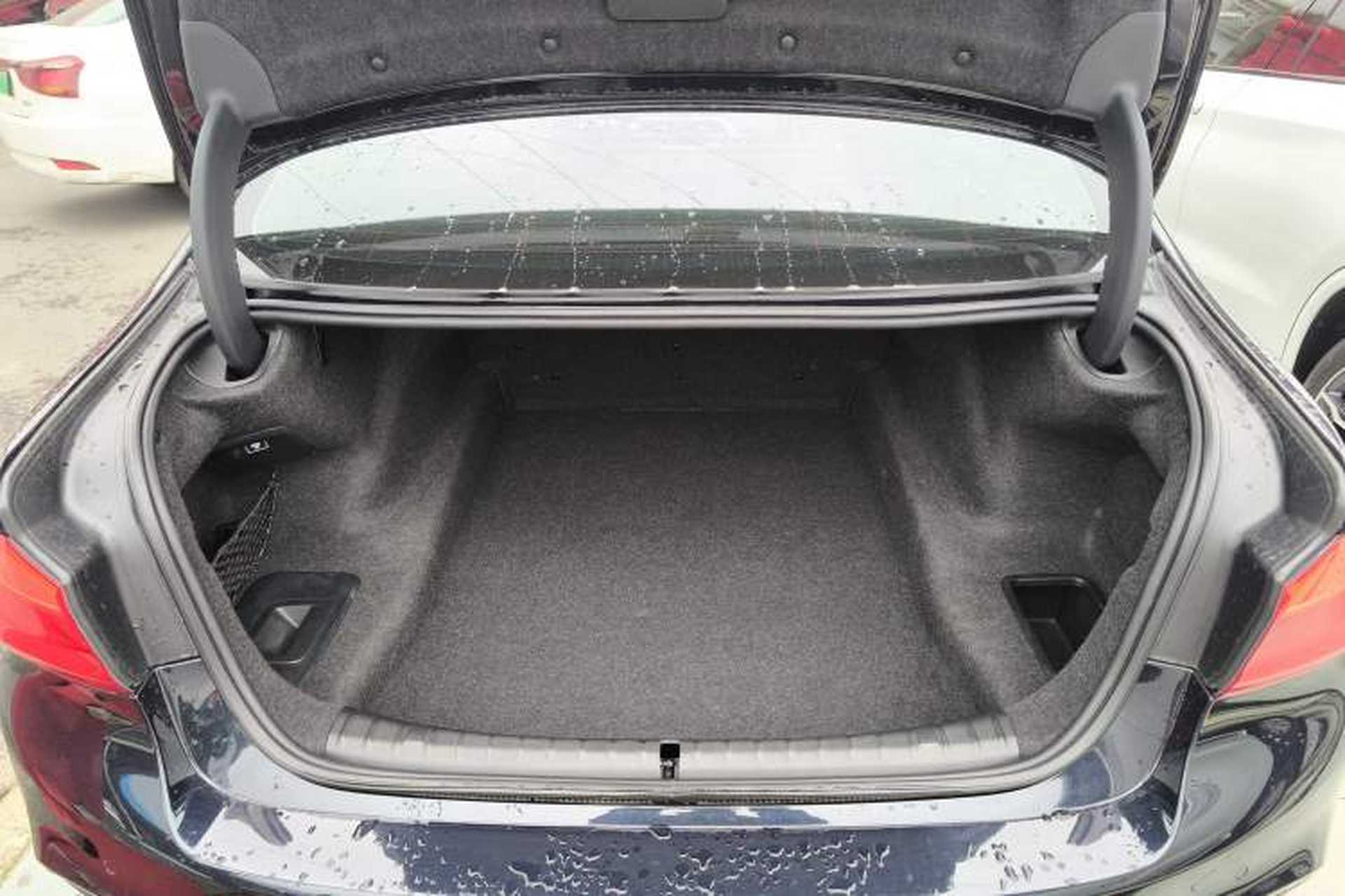Used BMW 5 Series 2019 530Li Leading Model M Sport Package Trunk