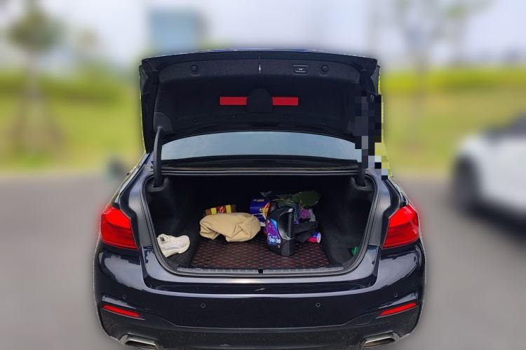 Used BMW 5 Series 2019 Restyled 525Li M Sport Package Trunk