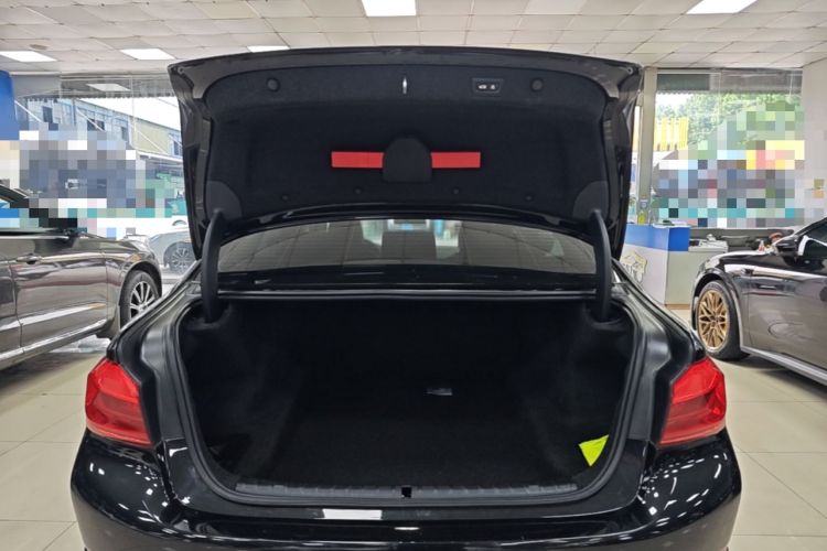 Used BMW 5 Series 2019 Facelifted 530Li Luxury Edition Premium Package Trunk