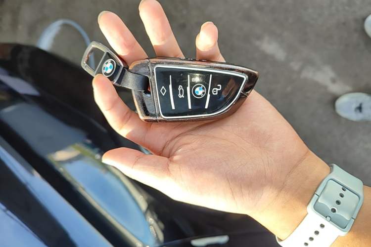 Used BMW 5 Series 2019 530Li Leading Model M Sport Package Vehicle Key