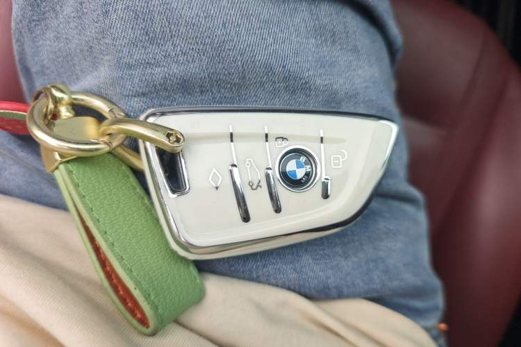 Used BMW 5 Series 2019 530Li xDrive M Sport Package Vehicle Key