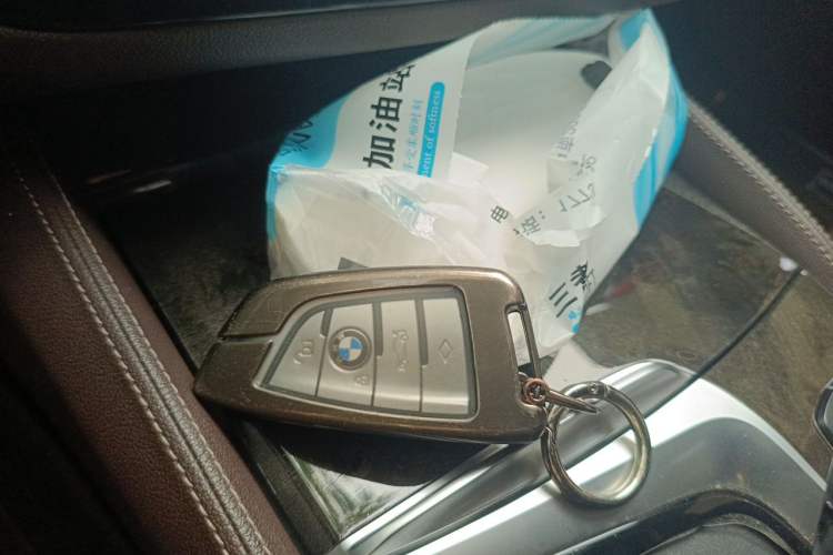 Used BMW 5 Series 2019 525Li M Sport Package Vehicle Key