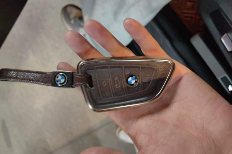 Used BMW 5 Series 2019 530Li Leading Model M Sport Package Vehicle Key