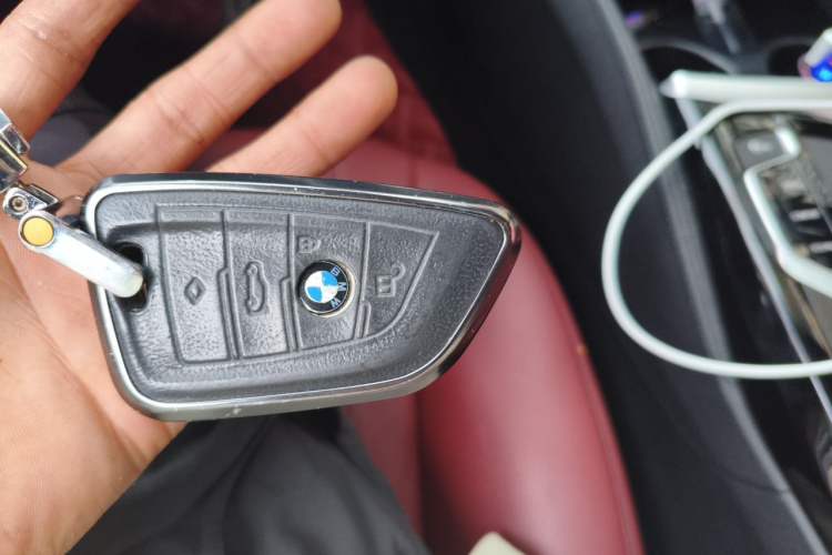Used BMW 5 Series 2019 530Li xDrive M Sport Package Vehicle Key