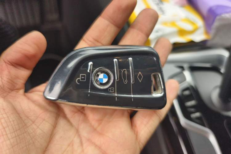 Used BMW 5 Series 2019 530Li xDrive M Sport Package Vehicle Key