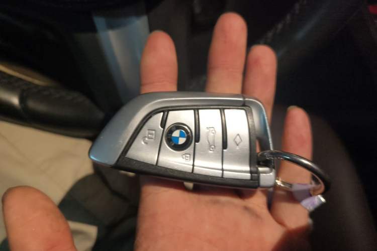 Used BMW 5 Series 2019 Restyled 525Li M Sport Package Vehicle Key