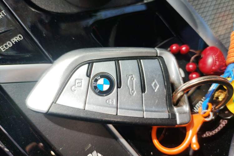 Used BMW 5 Series 2019 525i M Sport Package Vehicle Key