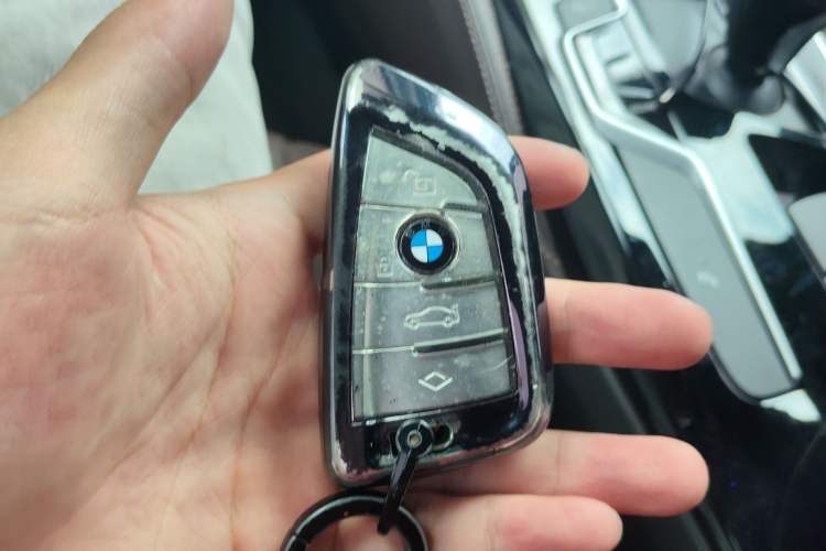 Used BMW 5 Series 2019 Restyled 525Li M Sport Package Vehicle Key
