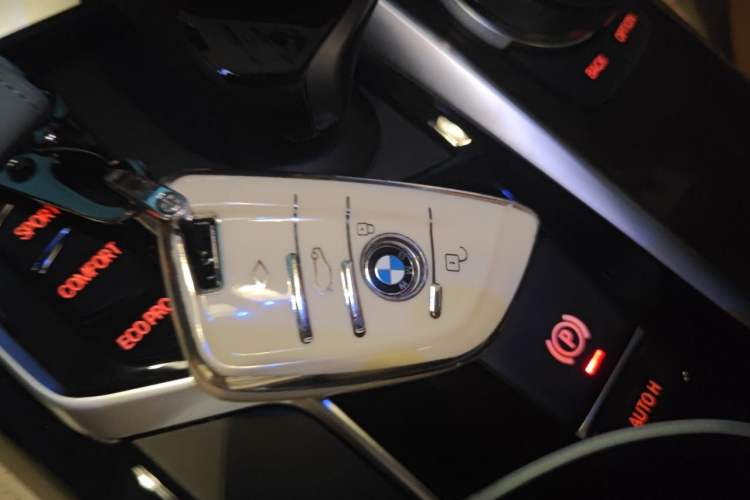 Used BMW 5 Series 2019 525Li Luxury Package Vehicle Key