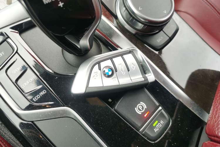 Used BMW 5 Series 2019 530Li Leading Model M Sport Package Vehicle Key