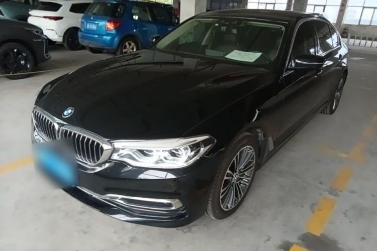 Used BMW 5 Series 2019 530Li Luxury Edition Premium Package Guazi used car, China used car export, Used car for sale, Used BMW cars, Cheapest cars for sale