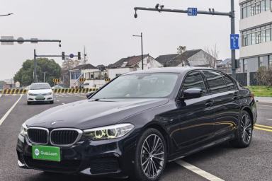 Used BMW 5 Series 2019 Facelifted 530Li Leading Edition M Sport Package
