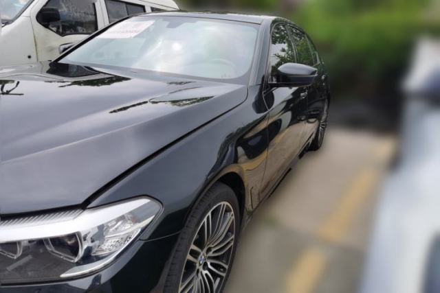 Used BMW 5 Series 2019 530Li Leading Model M Sport Package