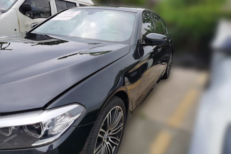 Used BMW 5 Series 2019 530Li Leading Model M Sport Package Guazi used car, China used car export, Used car for sale, Used cars, Cheapest cars for sale