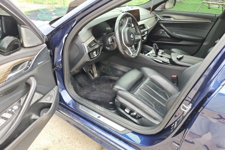 Used BMW 5 Series 2019 Facelifted 530i M Sport Package Driver Seat