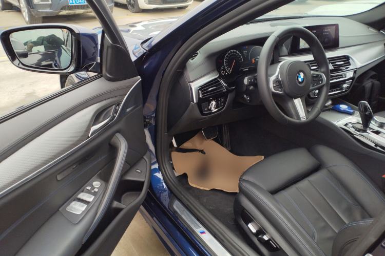 Used BMW 5 Series 2019 Restyled 525i M Sport Package Driver Seat
