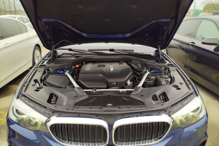 Used BMW 5 Series 2019 Restyled 525i M Sport Package Engine Bay