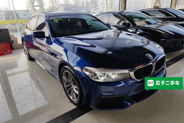Used BMW 5 Series 2019 Restyled 525i M Sport Package Front Right 45 Deg