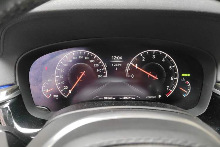 Used BMW 5 Series 2019 Facelifted 530Li Leading Edition M Sport Package Instrument Cluster