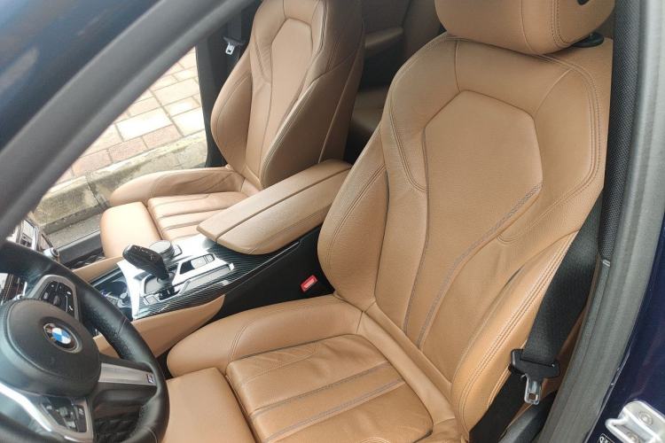 Used BMW 5 Series 2019 525i M Sport Package Left Front Seat