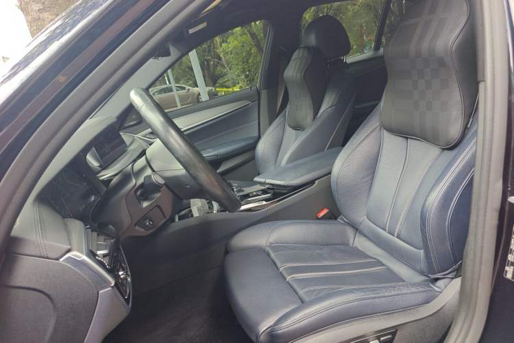 Used BMW 5 Series 2019 525i M Sport Package Left Front Seat