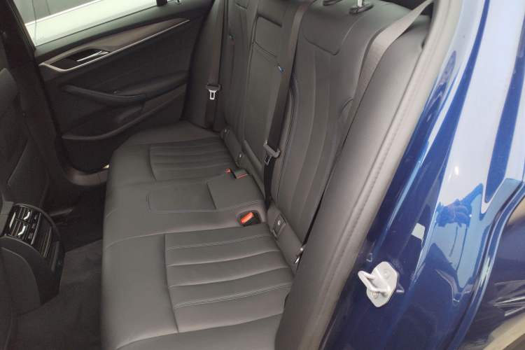 Used BMW 5 Series 2019 Restyled 525i M Sport Package Left Rear Seat
