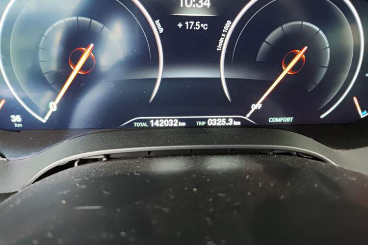 Used BMW 5 Series 2019 540i M Sport Package Odometer Close Up