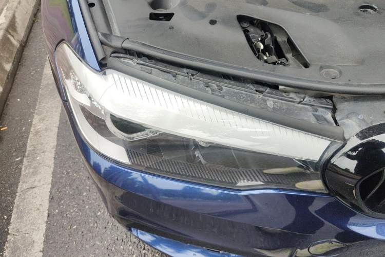 Used BMW 5 Series 2019 525i M Sport Package Right Front Headlight