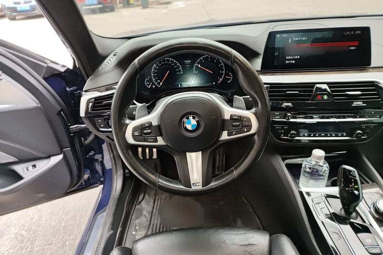 Used BMW 5 Series 2019 540i M Sport Package Steering Wheel