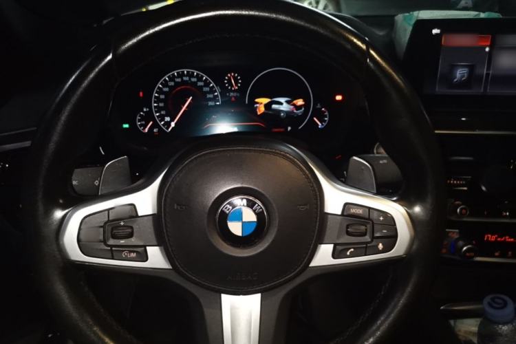 Used BMW 5 Series 2019 530Li Leading Model M Sport Package Steering Wheel