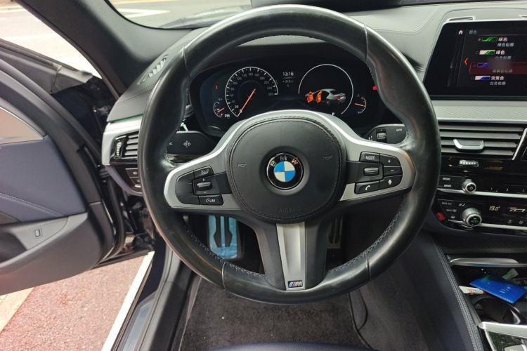 Used BMW 5 Series 2019 525i M Sport Package Steering Wheel